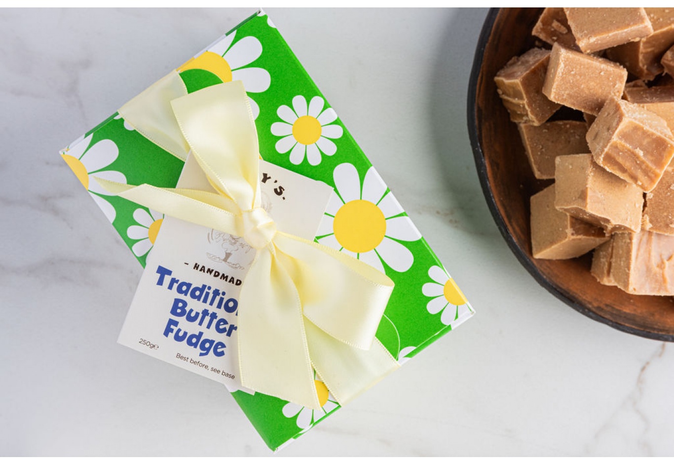 The Daisy Fudge Gift Box (250g)