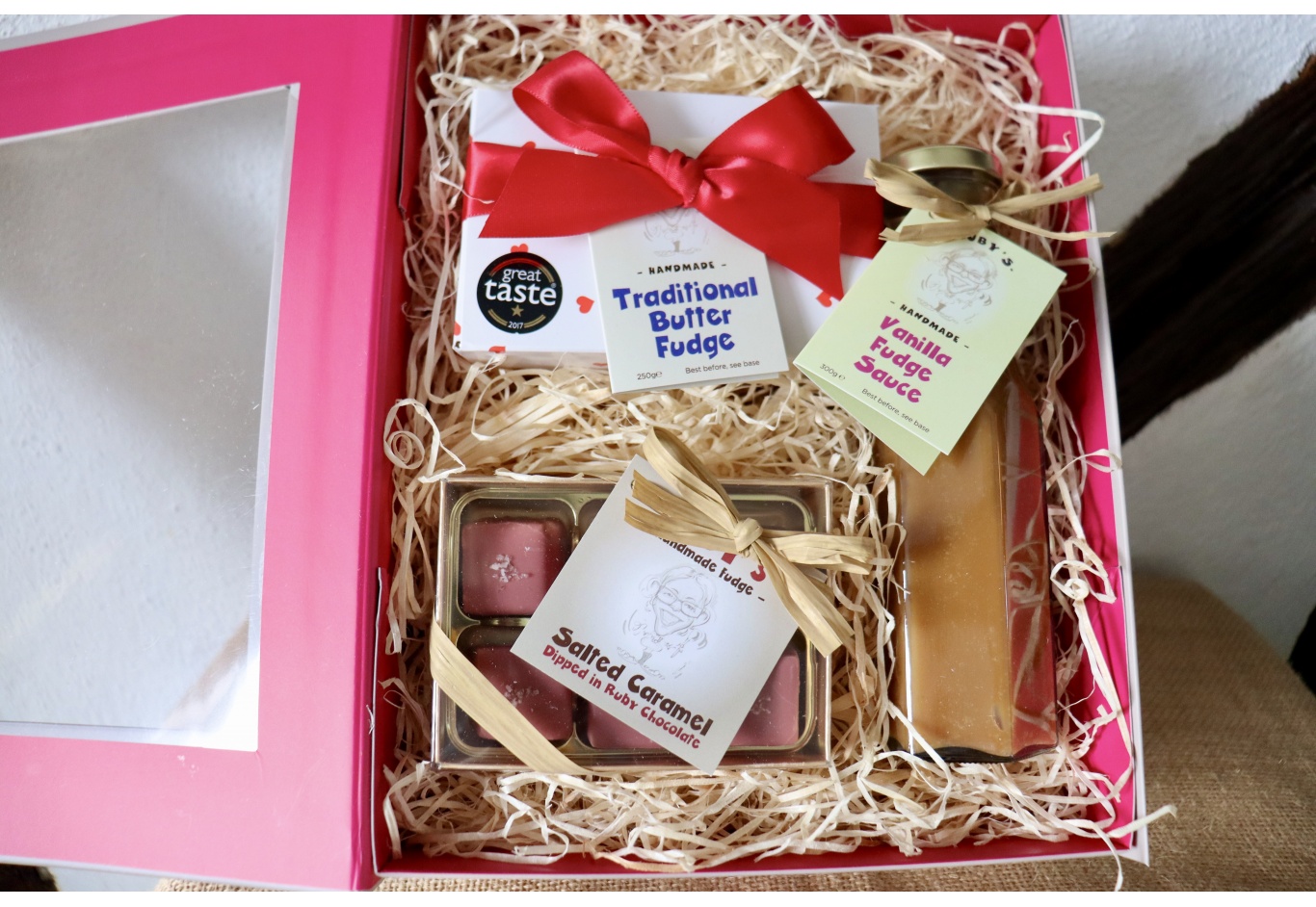 The Romantic Fudge Hamper 