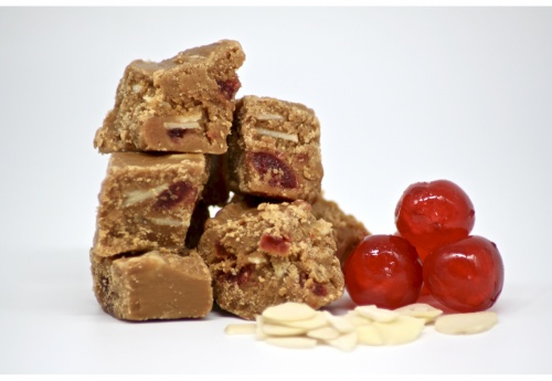 Cherry Bakewell Fudge Gift Bag