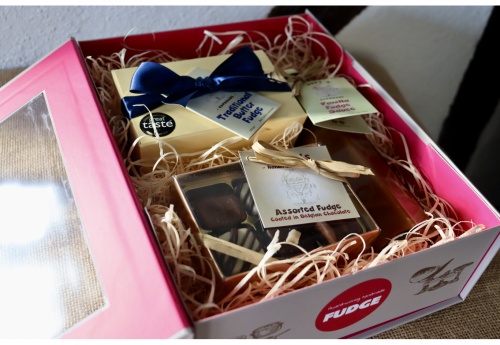 The Deluxe Fudge Hamper