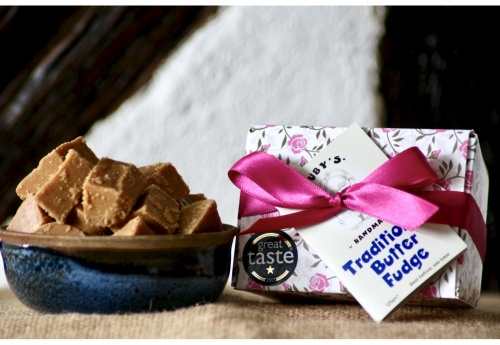 The Floral Fudge Gift Box (125g)