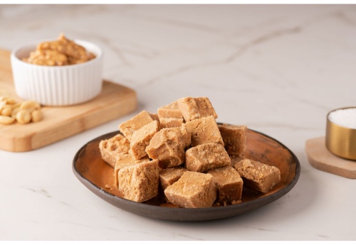 1Kg Box of Peanut Butter Fudge
