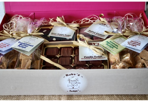 The Luxurious Fudge And Chocolate Hamper