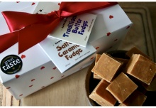 The Romantic Fudge Gift Box (500g)