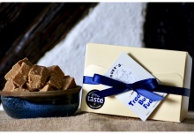 The Classic Fudge Gift Box (250g)