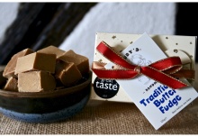 The Little Christmas Fudge Gift Box (125g)