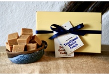 The Classic Fudge Gift Box (500g)