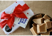 The Romantic Fudge Gift Box (250g)