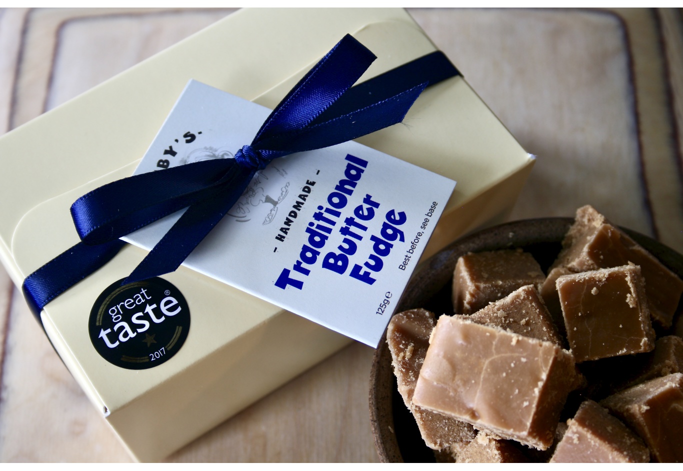 The Classic Fudge Gift Box (250g)